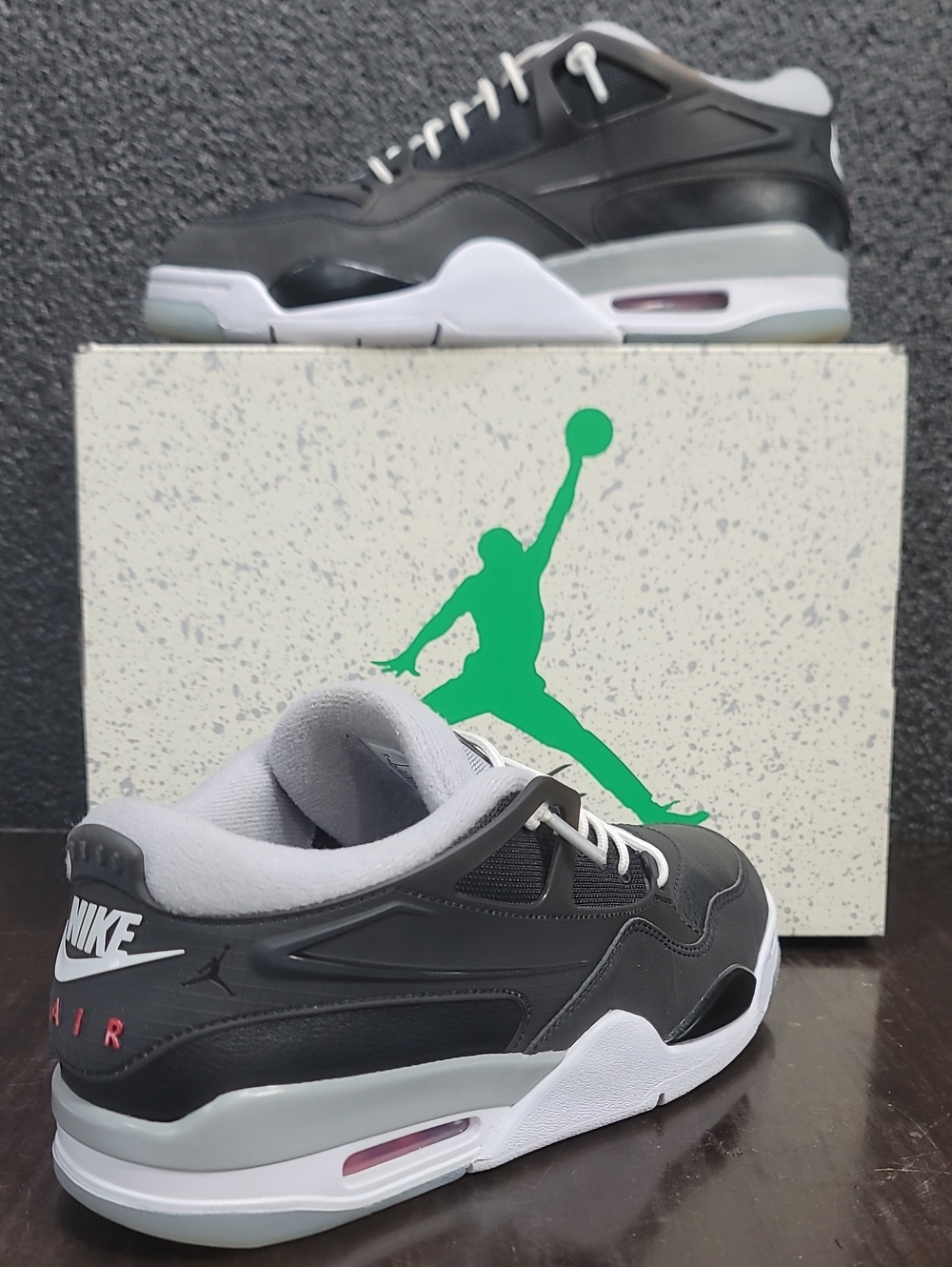 Nike Air Jordan 4 RM Premium "Black Mettalic" Like New Mens 9 Fast Shipping - Picture 2 of 11